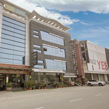 Hotel Delhi 37 By Star Group Near Delhi Airport Neu-Delhi Exterior foto