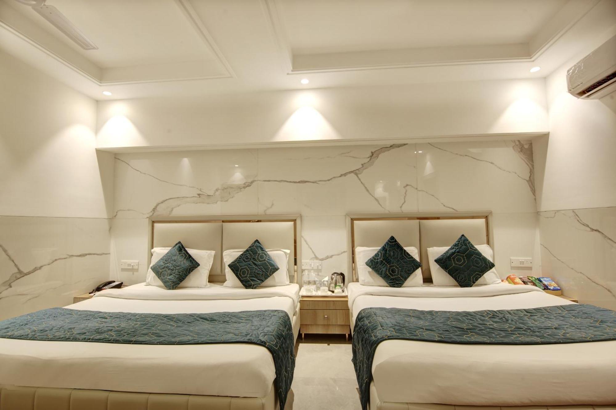 Hotel Delhi 37 By Star Group Near Delhi Airport Neu-Delhi Exterior foto