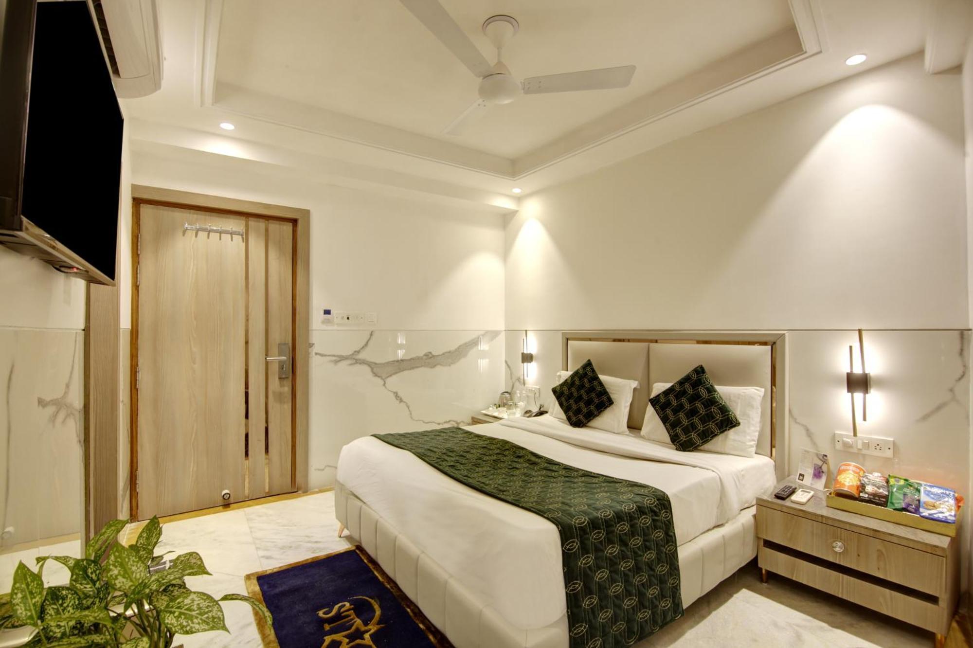 Hotel Delhi 37 By Star Group Near Delhi Airport Neu-Delhi Exterior foto