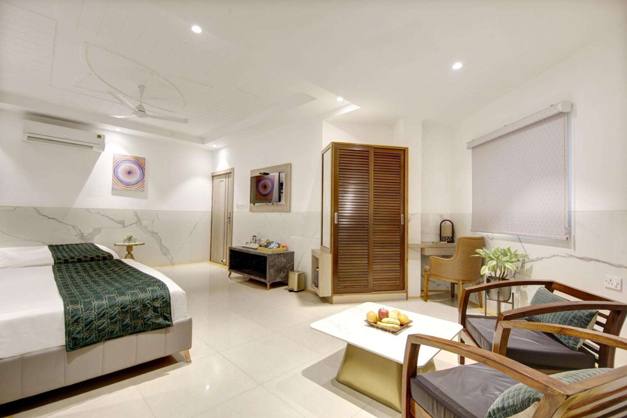 Hotel Delhi 37 By Star Group Near Delhi Airport Neu-Delhi Exterior foto